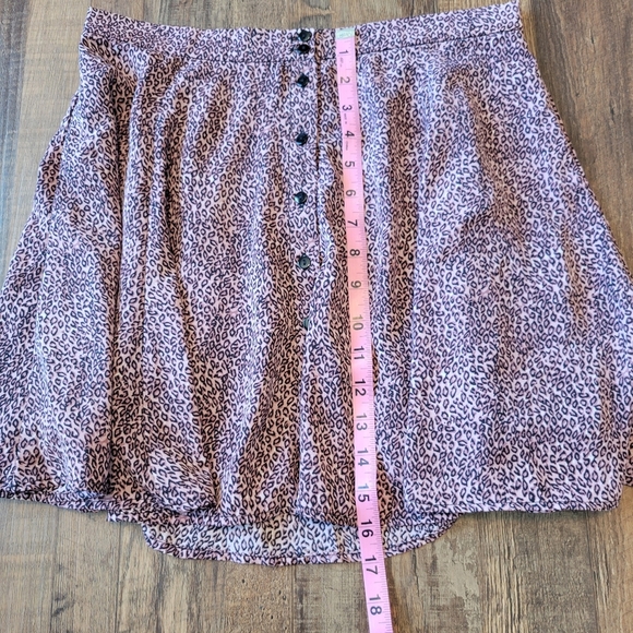 Urban Outfitters Millie Pink Black Leopard Print Button Front Mini Skirt - Picture 7 of 7